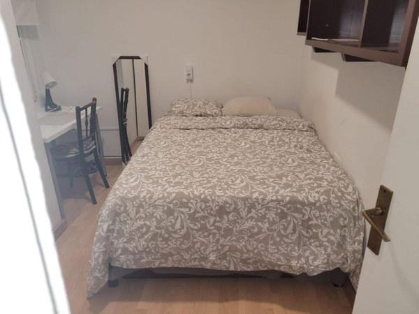 Habitaciones Privada Preciosa Grande Centro Malaga Tambien Cerca De La Playa Wi-Fi Extérieur photo